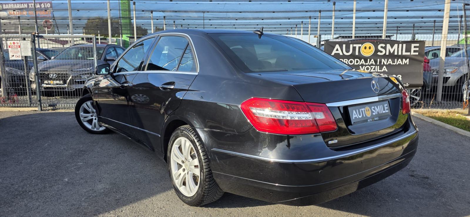 Mercedes E 220CDI, AUT, BI-XENON, AUT.KLIMA, NAVI, TEMP, PDC..., fotografija 4