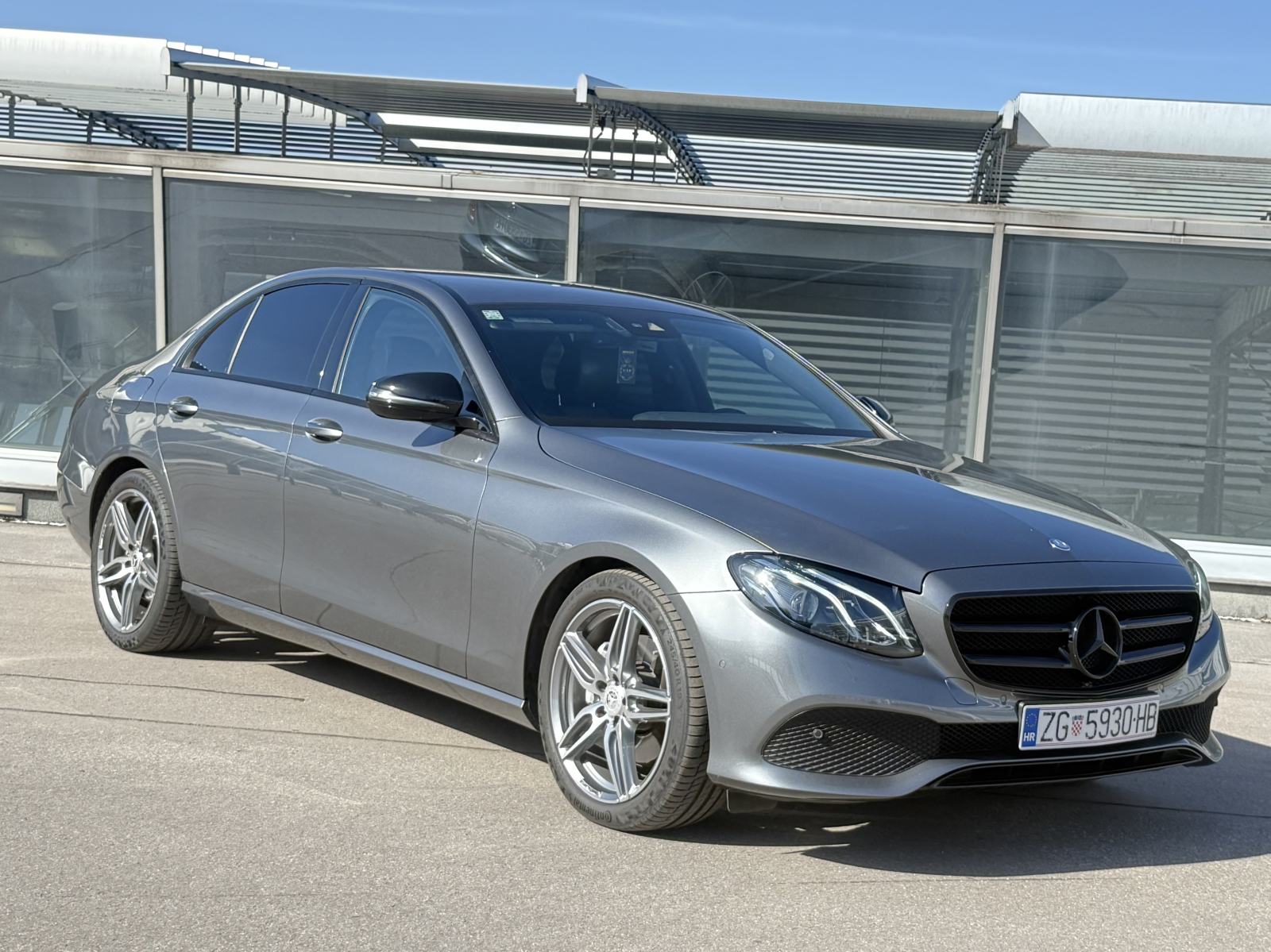 MERCEDES E-220CDI*AUTOMATIC*F1*143KS/195*REG 12/26* AVANGARDE* HR AUTO, fotografija 7