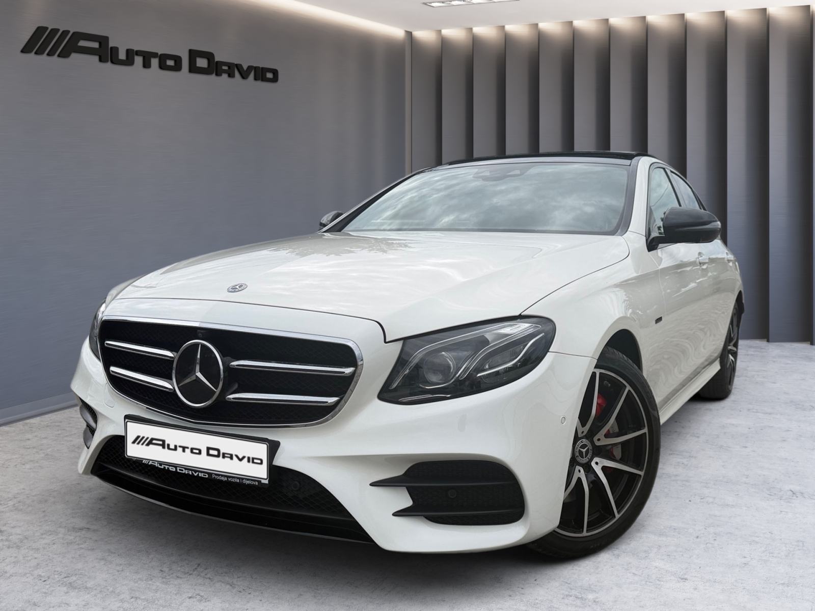 MERCEDES E 300 E AMG✔️MULTIBEAM ✔️FULL SJEDALA✔️BURMESTER✔️KAMERA 360, fotografija 5