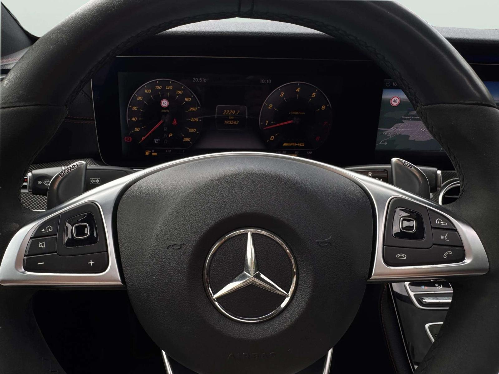 MERCEDES E 43 AMG 4MATIC Aut. * PANORAMA*REG.*MULTIBEAM**360**, fotografija 10