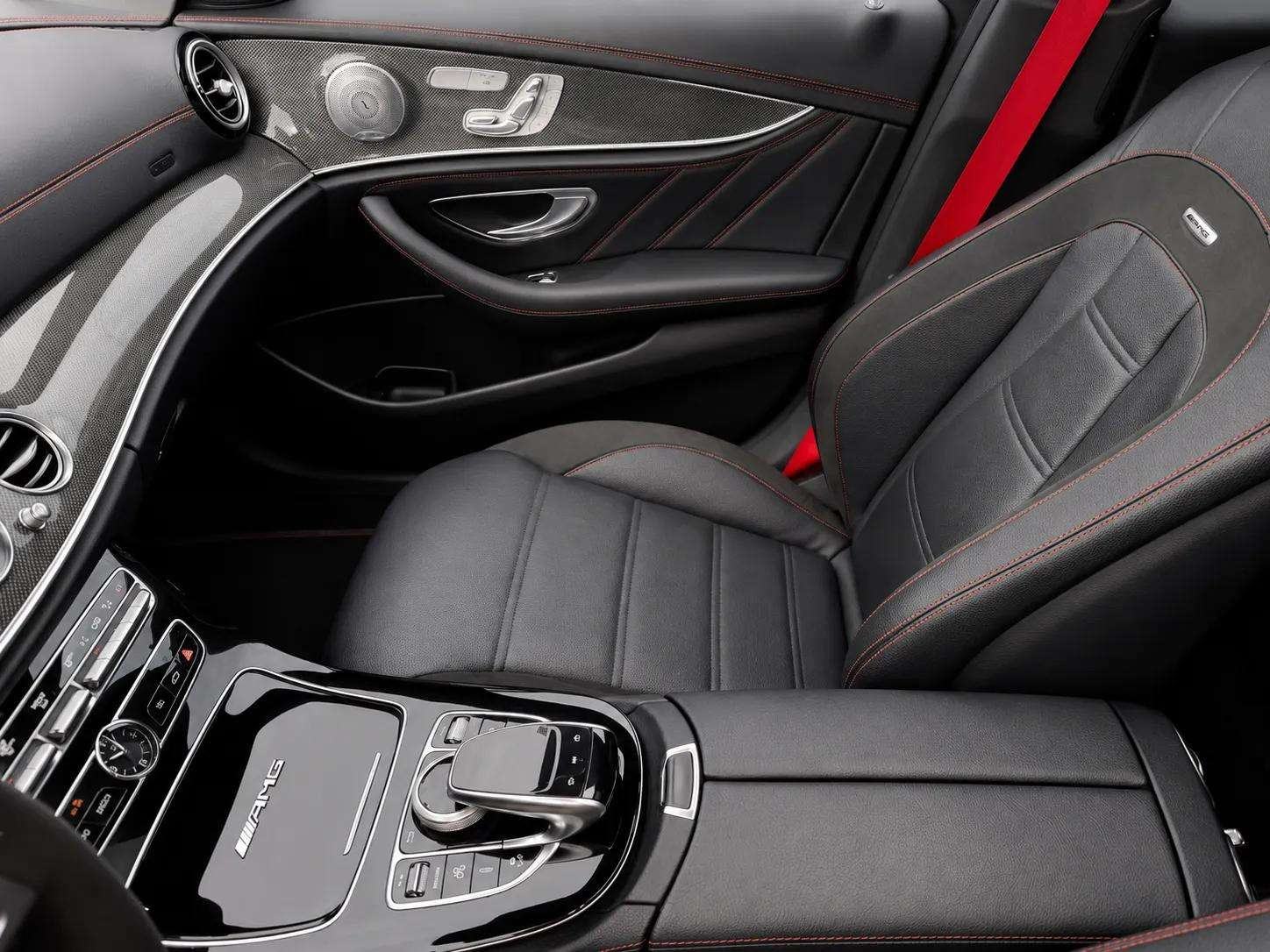 MERCEDES E 43 AMG 4MATIC Aut. * PANORAMA*REG.*MULTIBEAM**360**, fotografija 18