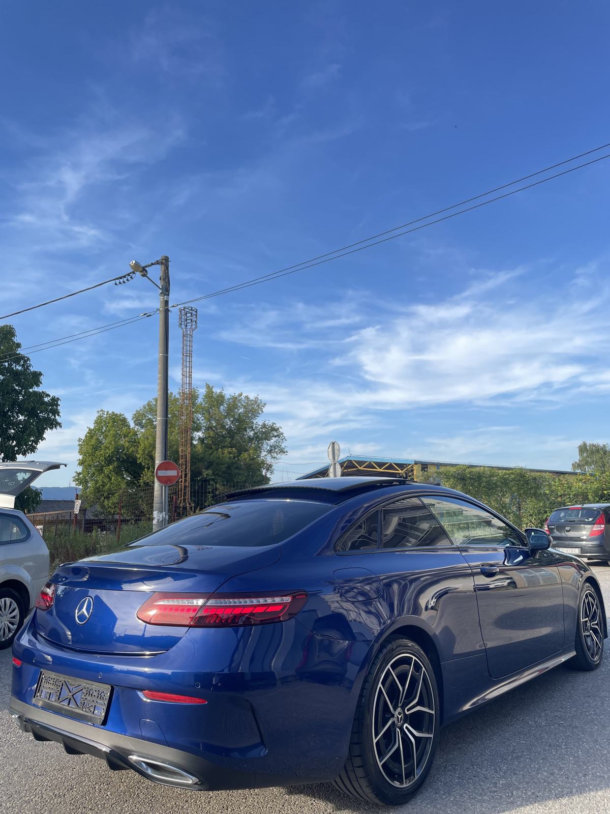 MERCEDES E-COUPE 220d *AMG* PANORAMA/MULTI BEAM/NIGHT PAKET/MASAZA, fotografija 6