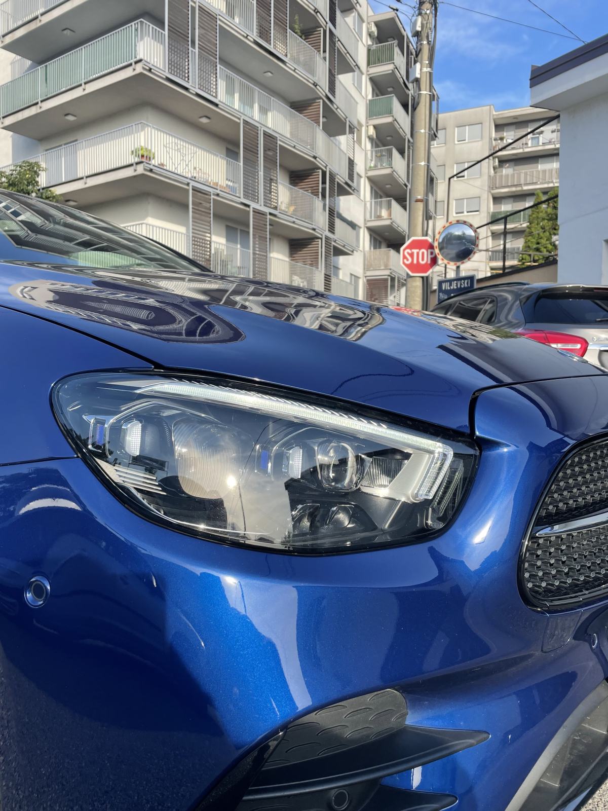 MERCEDES E-COUPE 220d *AMG* PANORAMA/MULTI BEAM/NIGHT PAKET/MASAZA, fotografija 4
