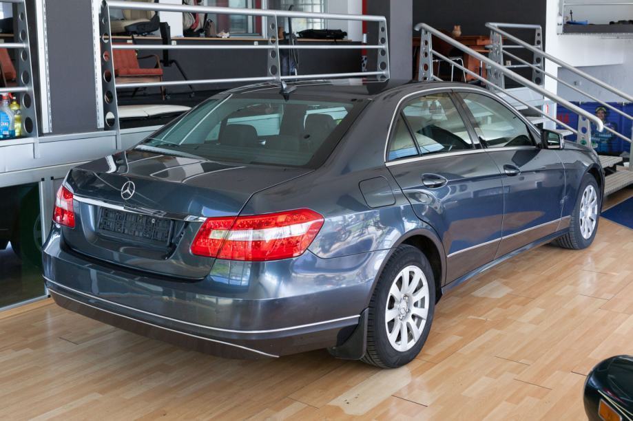 Mercedes E klasa 200CDI automatik, samo 206000km/AKCIJSKA CIJENA, fotografija 6