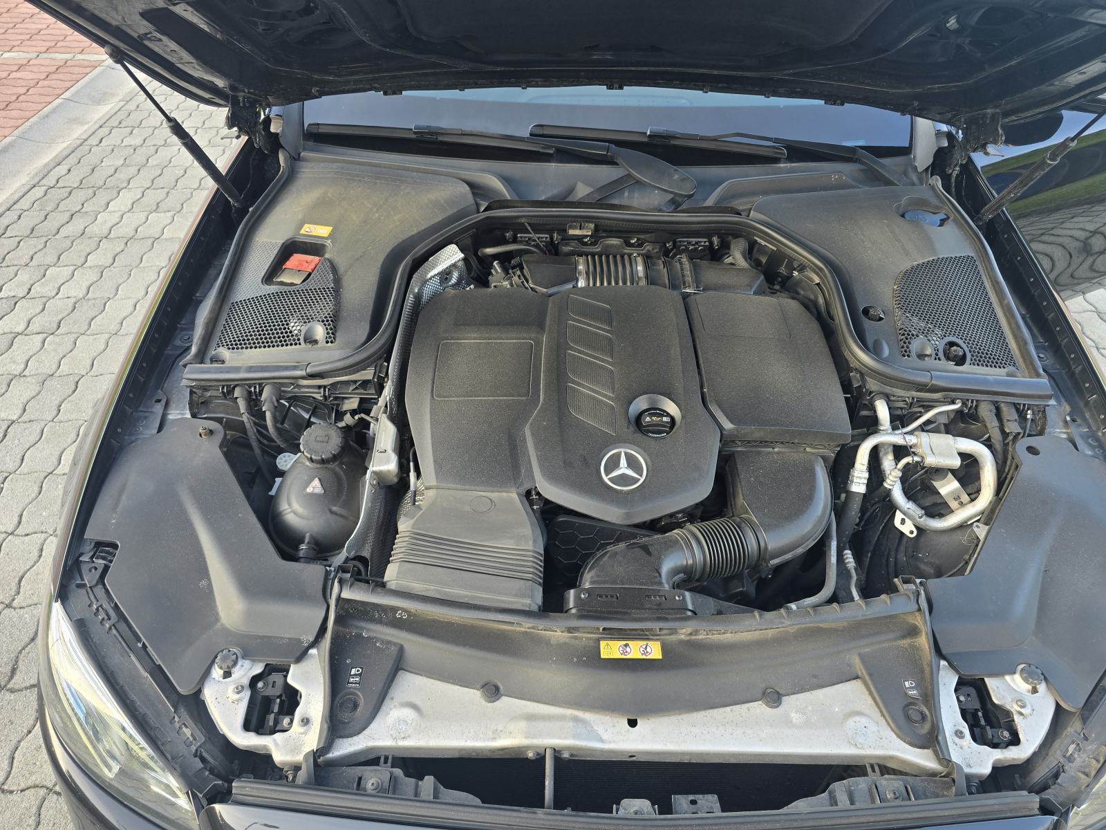 Mercedes-E-klasa Automatik Alu18,F1- Volan,Koza,Bi-Xsenon Kredit-Zamj, fotografija 17