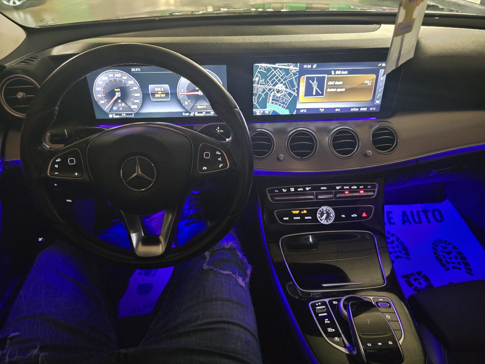 Mercedes-E-klasa Automatik Alu18,F1- Volan,Koza,Bi-Xsenon Kredit-Zamj, fotografija 13