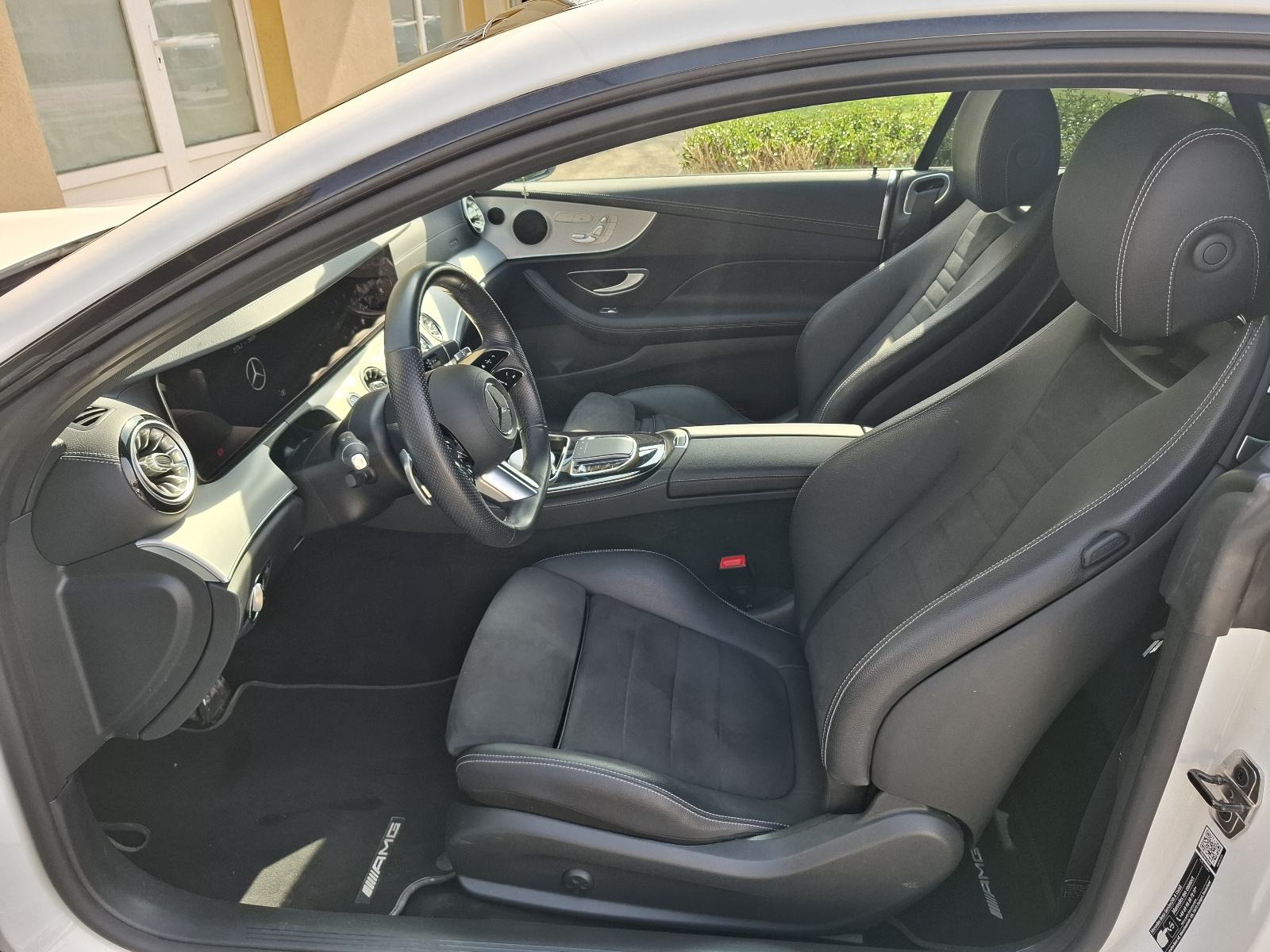 Mercedes E klasa Coupe 220 D automatik FULL OPREMA TOP STANJE 2023god, fotografija 8