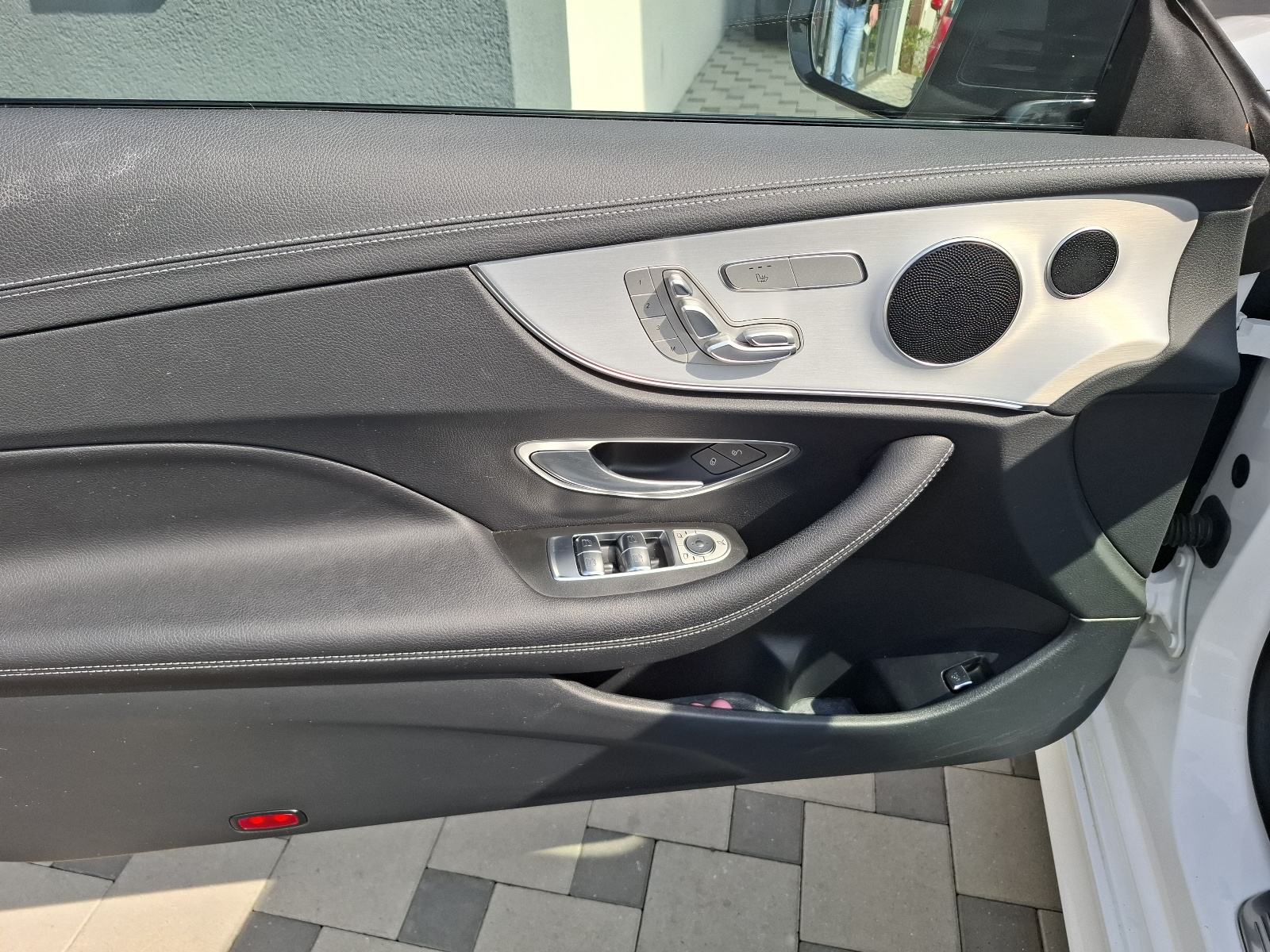 Mercedes E klasa Coupe 220 D automatik FULL OPREMA TOP STANJE 2023god, fotografija 12