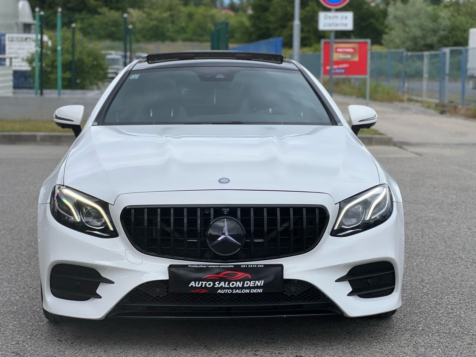 Mercedes E-klasa Coupe 220d AMG PANORAMA ACTIVE SOUND 29,999€!!!, fotografija 5