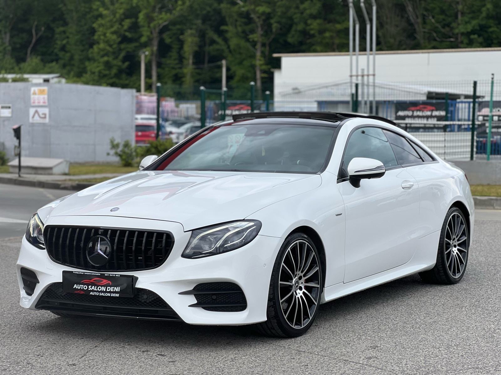 Mercedes E-klasa Coupe 220d AMG PANORAMA ACTIVE SOUND 29,999€!!!, fotografija 9