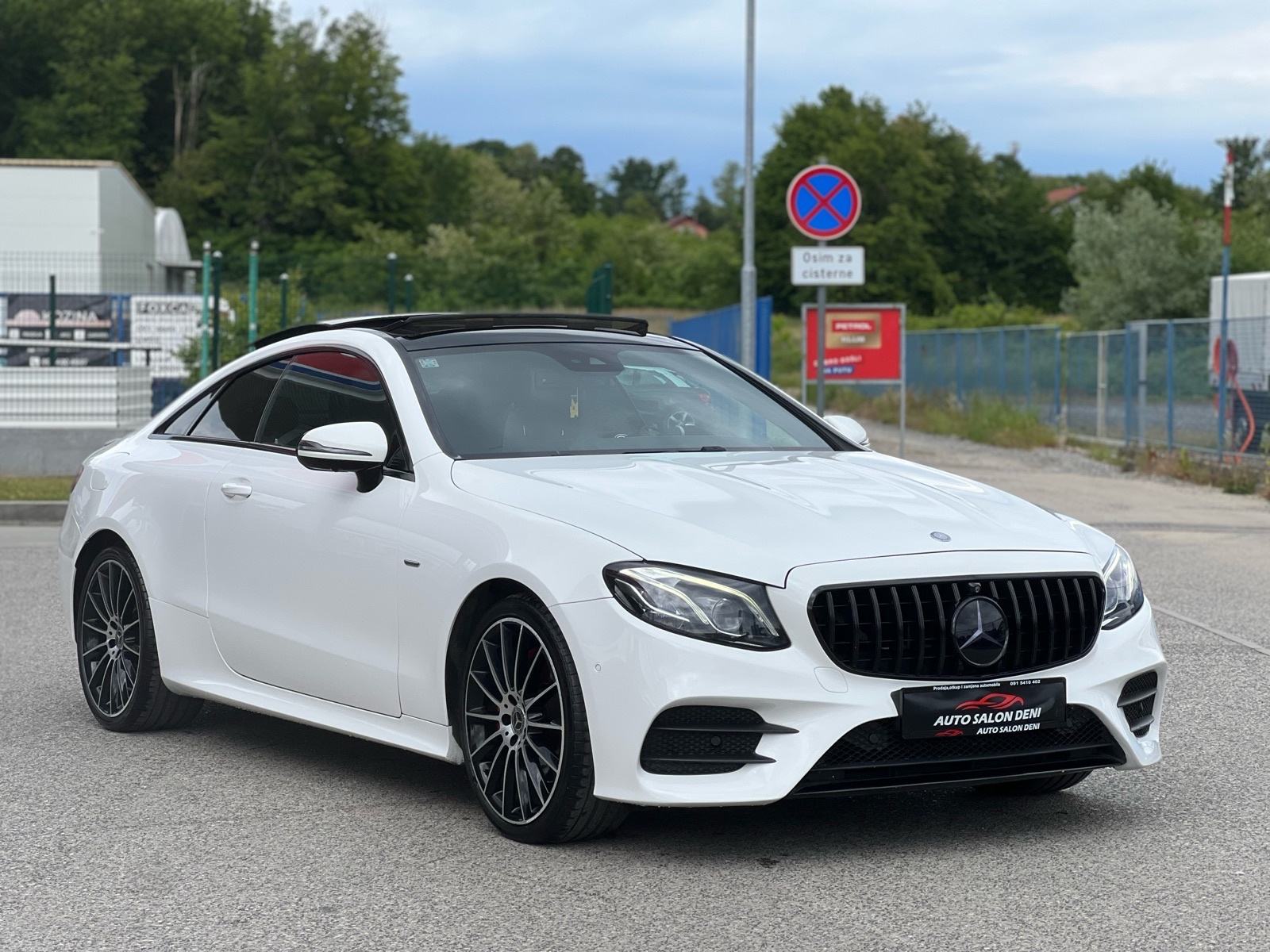 Mercedes E-klasa Coupe 220d AMG PANORAMA ACTIVE SOUND 29,999€!!!, fotografija 10