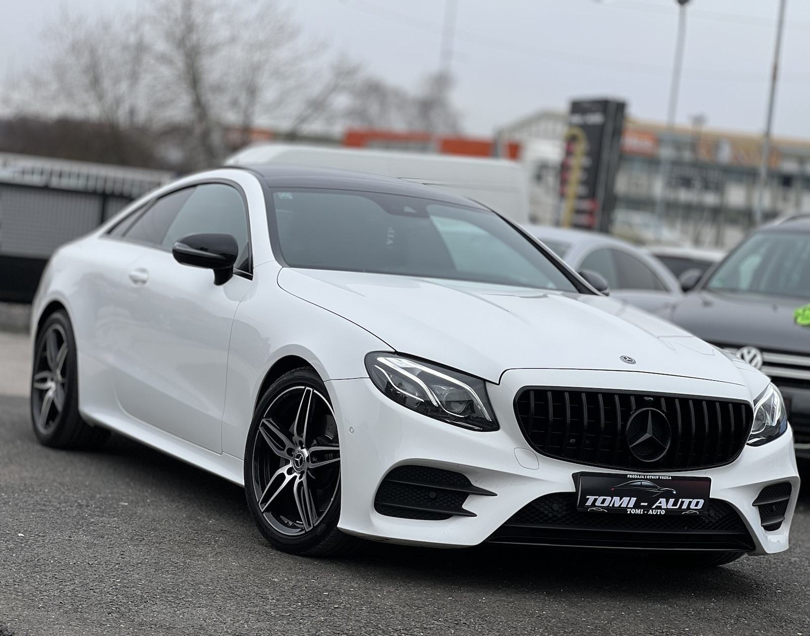 Mercedes E 220 Coupe