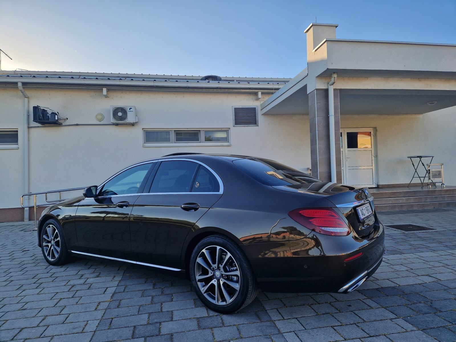Mercedes E220D 143kw OM654,9G,šiber,Multibeam,Ambient, kuka,kamera, fotografija 6