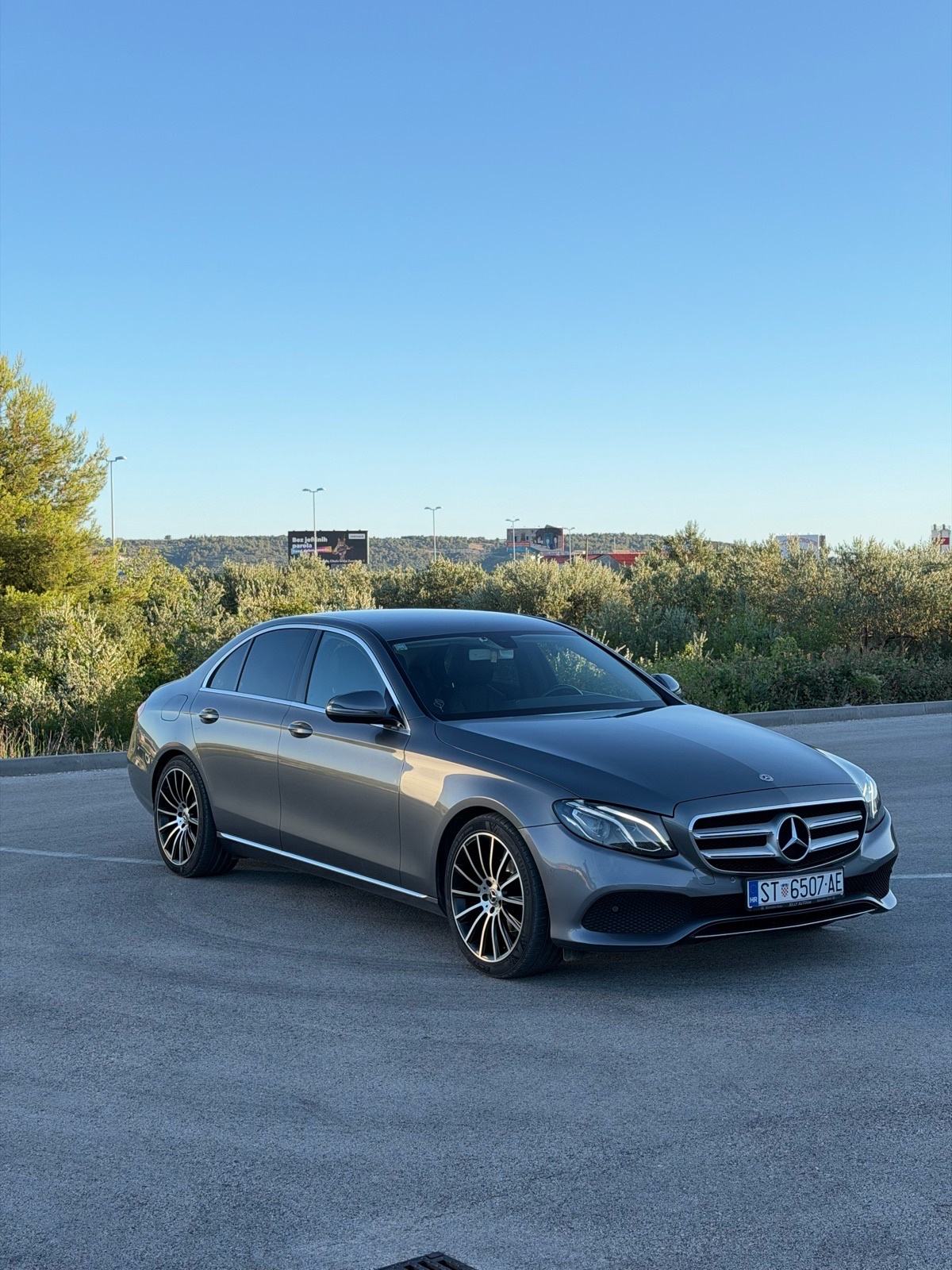 Mercedes E220D 2018 god, fotografija 5