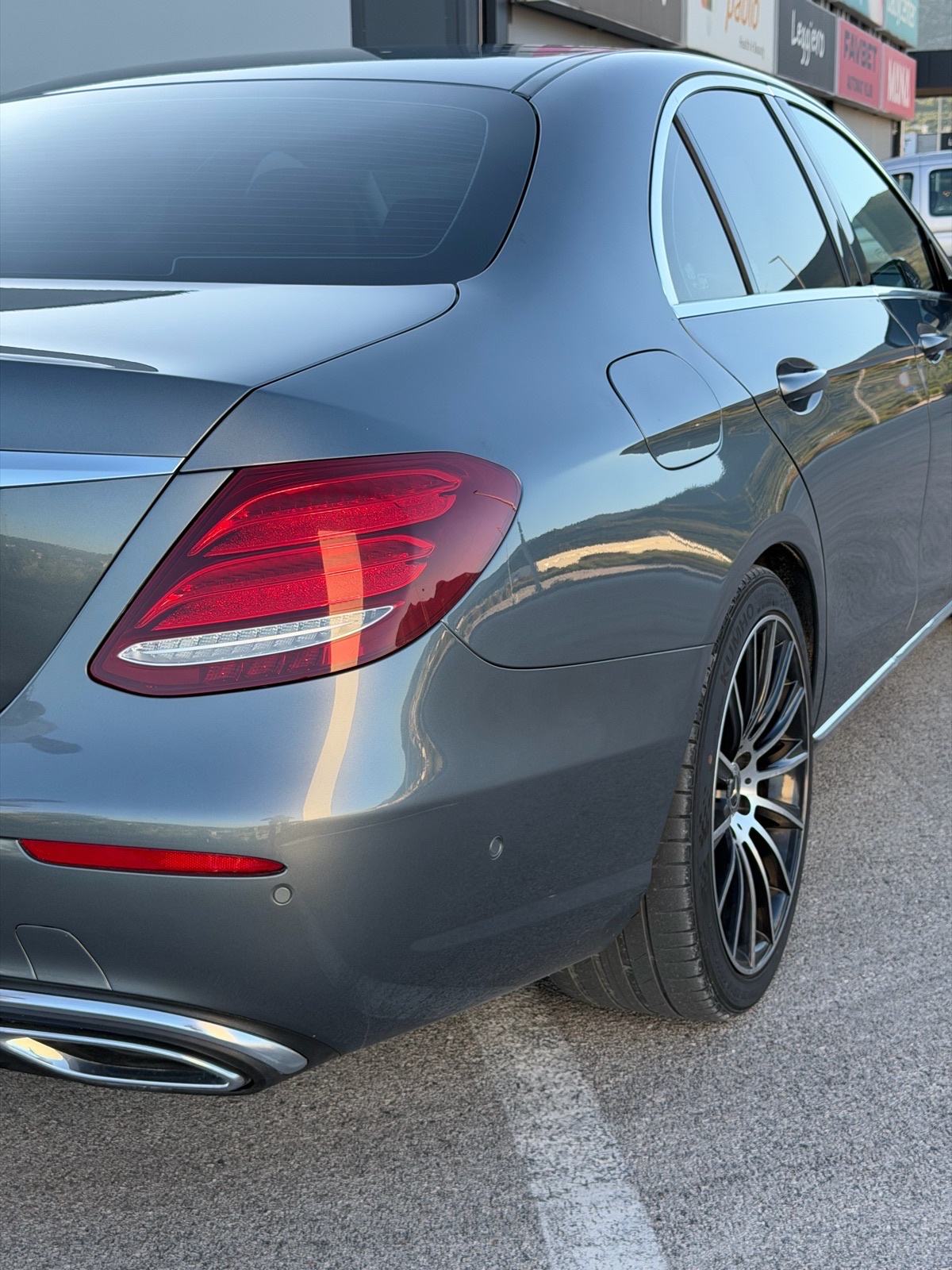 Mercedes E220D 2018 god, fotografija 9