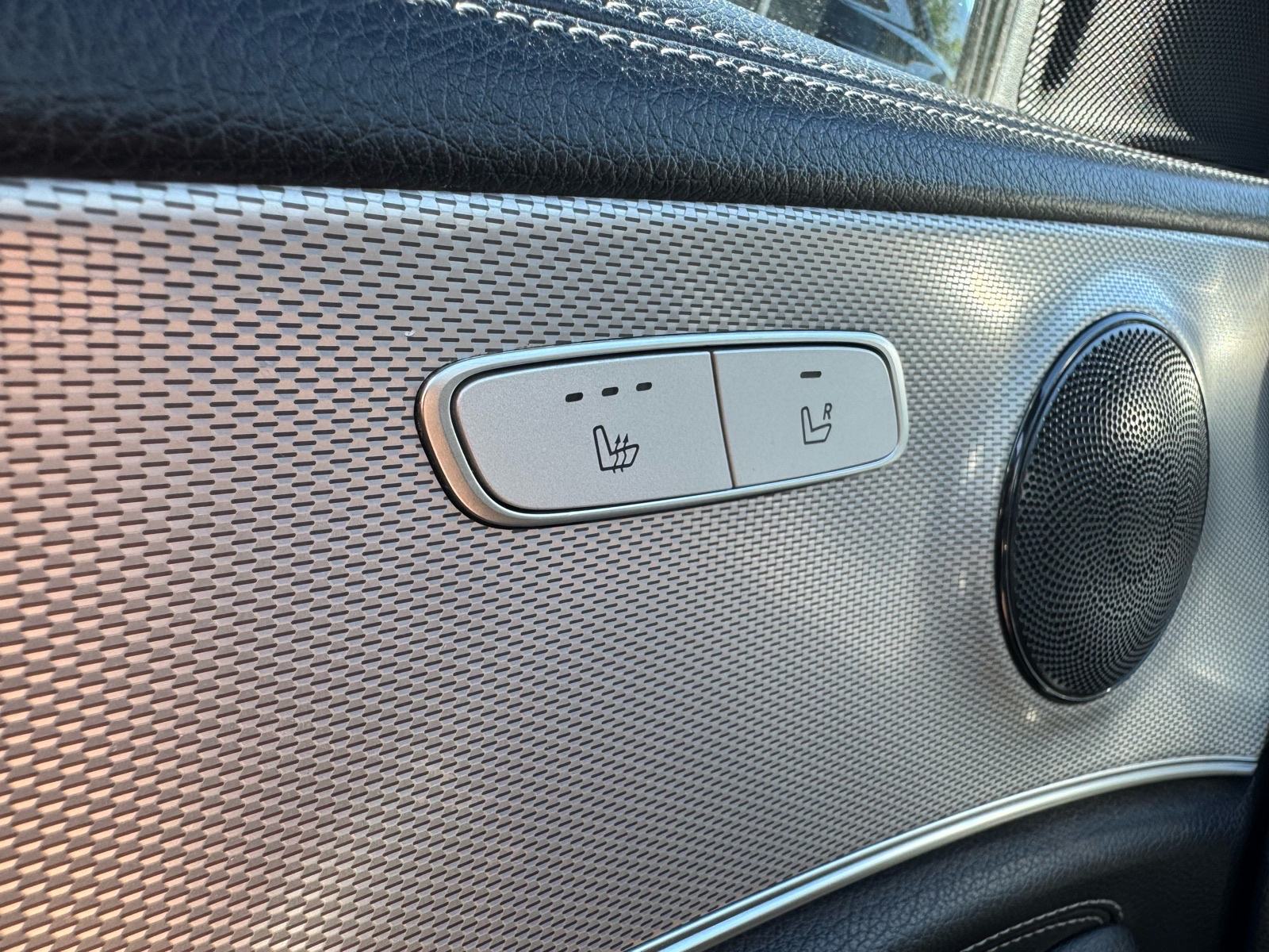 Mercedes E220d AMG, Pano, kamera 360, fotografija 16