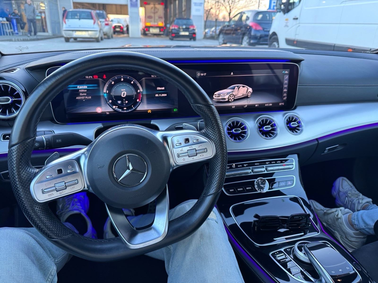 Mercedes E220d Coupe AMG | 2019 | HR AUTO | Full LED | TOP stanje, fotografija 19