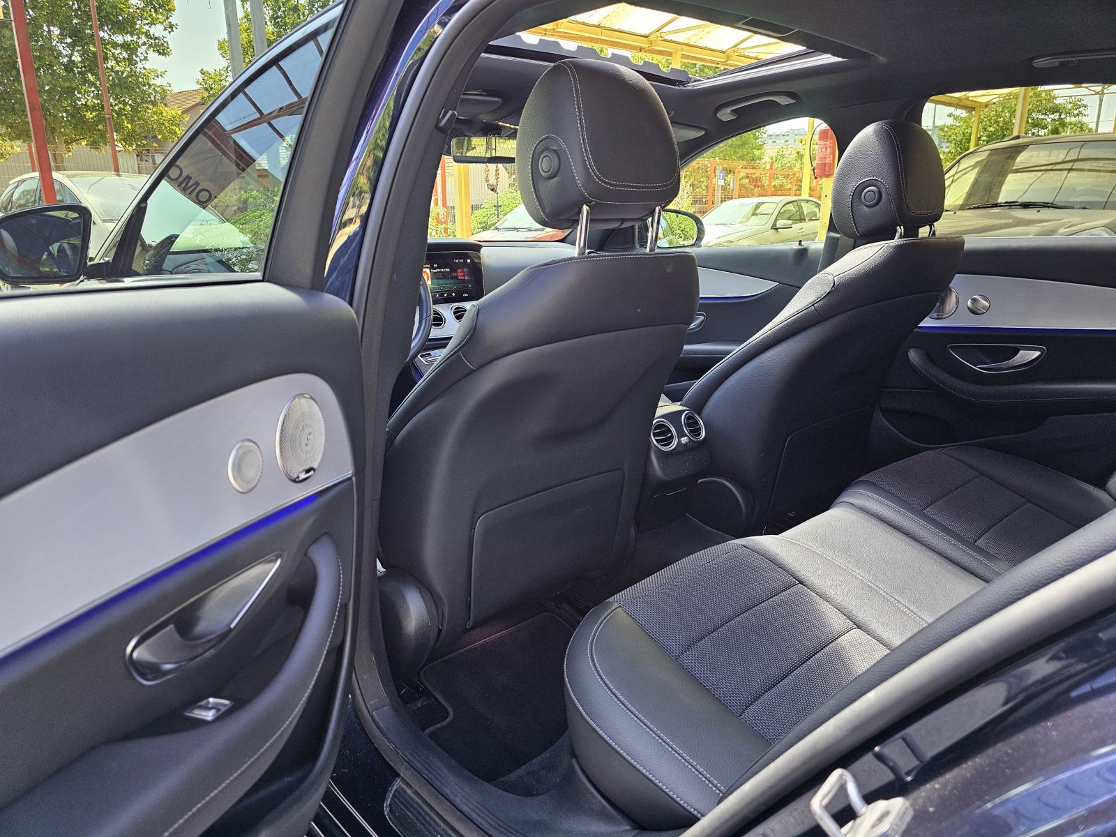 MERCEDES*E300DE*AMG*2022.G*BURMESTER*ŠIBER*360KAMERE*VIRTUAL*44900E, fotografija 18