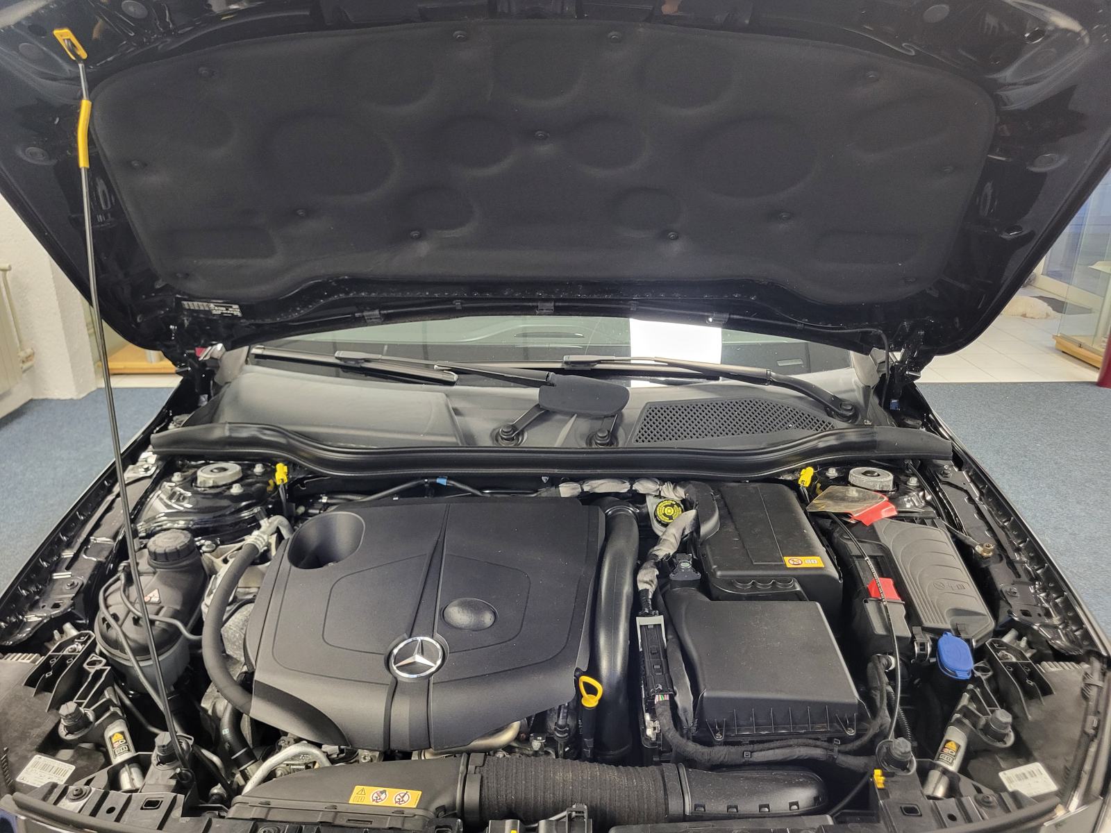 MERCEDES GLA 200 CDI KOŽA MEMORIJA SJEDALA TEMPOMAT NAVI LED+XENON, fotografija 12
