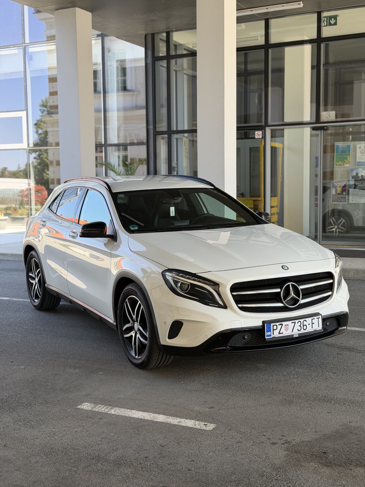Mercedes GLA 200CDI AMG AUTOMATIC, fotografija 3
