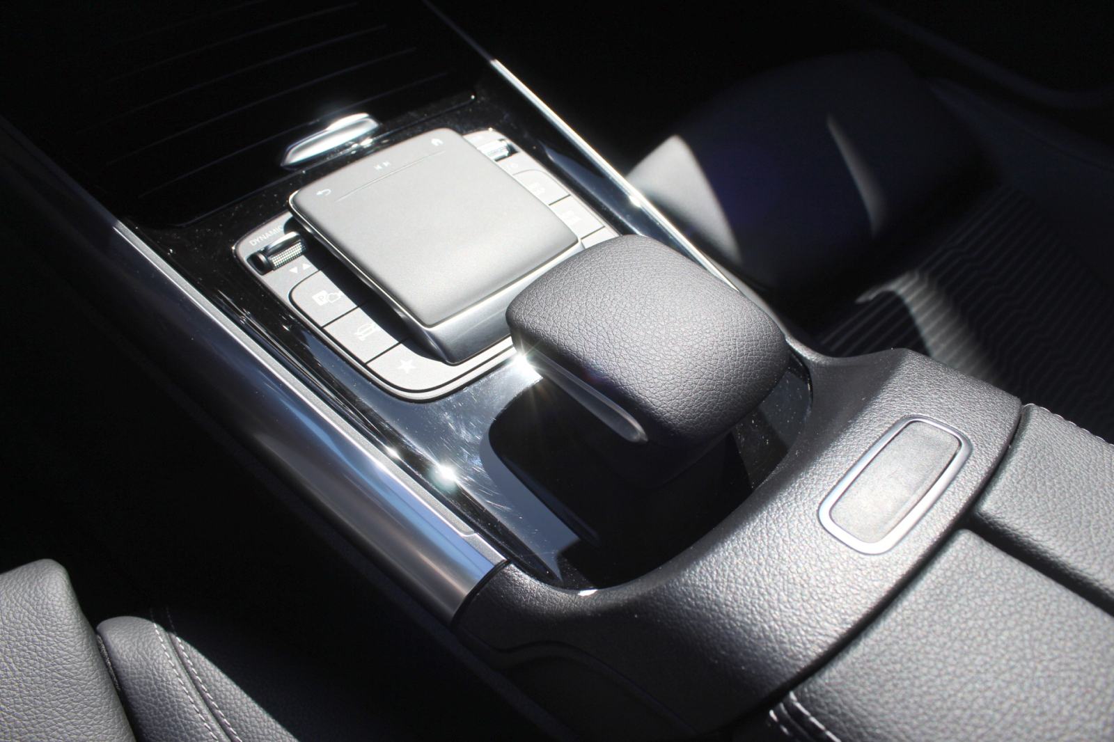 Mercedes GLA 200D AUTOMATIK, PROGRESSIVE, LED, NAVI, KOŽA, GARANCIJA, fotografija 14