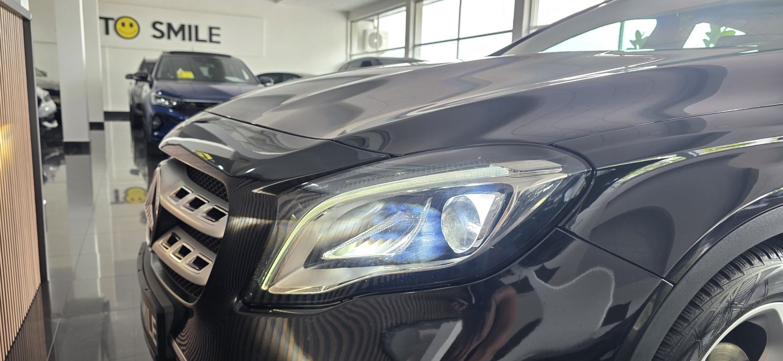 Mercedes GLA 200d, F1 AUT, FULL LED, EL. PANO, NAVI, 2XPDC, TEMP.., fotografija 9