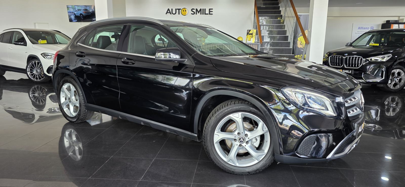 Mercedes GLA 200d, F1 AUT, FULL LED, EL. PANO, NAVI, 2XPDC, TEMP.., fotografija 8