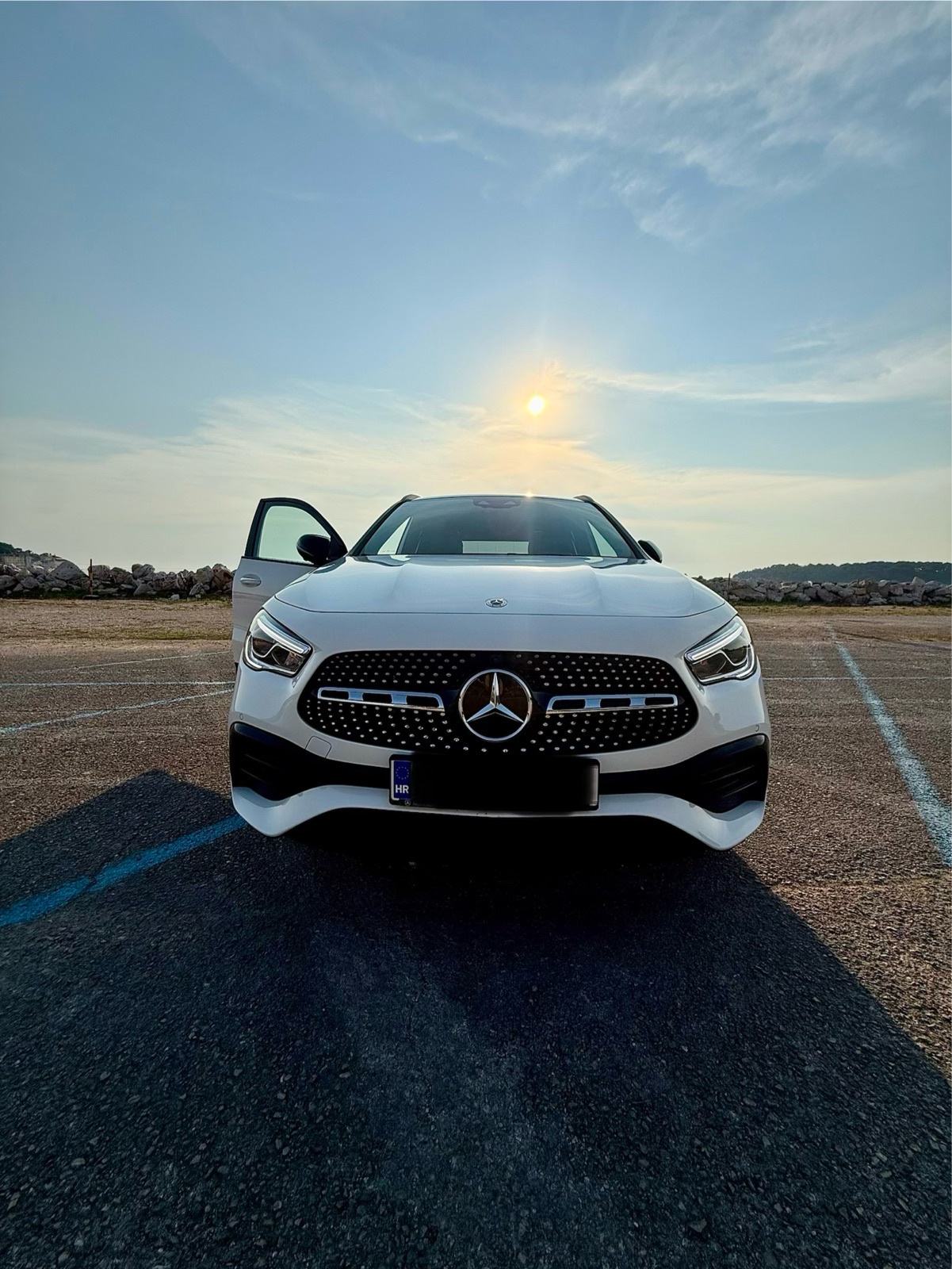 Mercedes GLA 250e AMG |PHEV| Panorama | 360° | PDV, pogled izvana - slika 1
