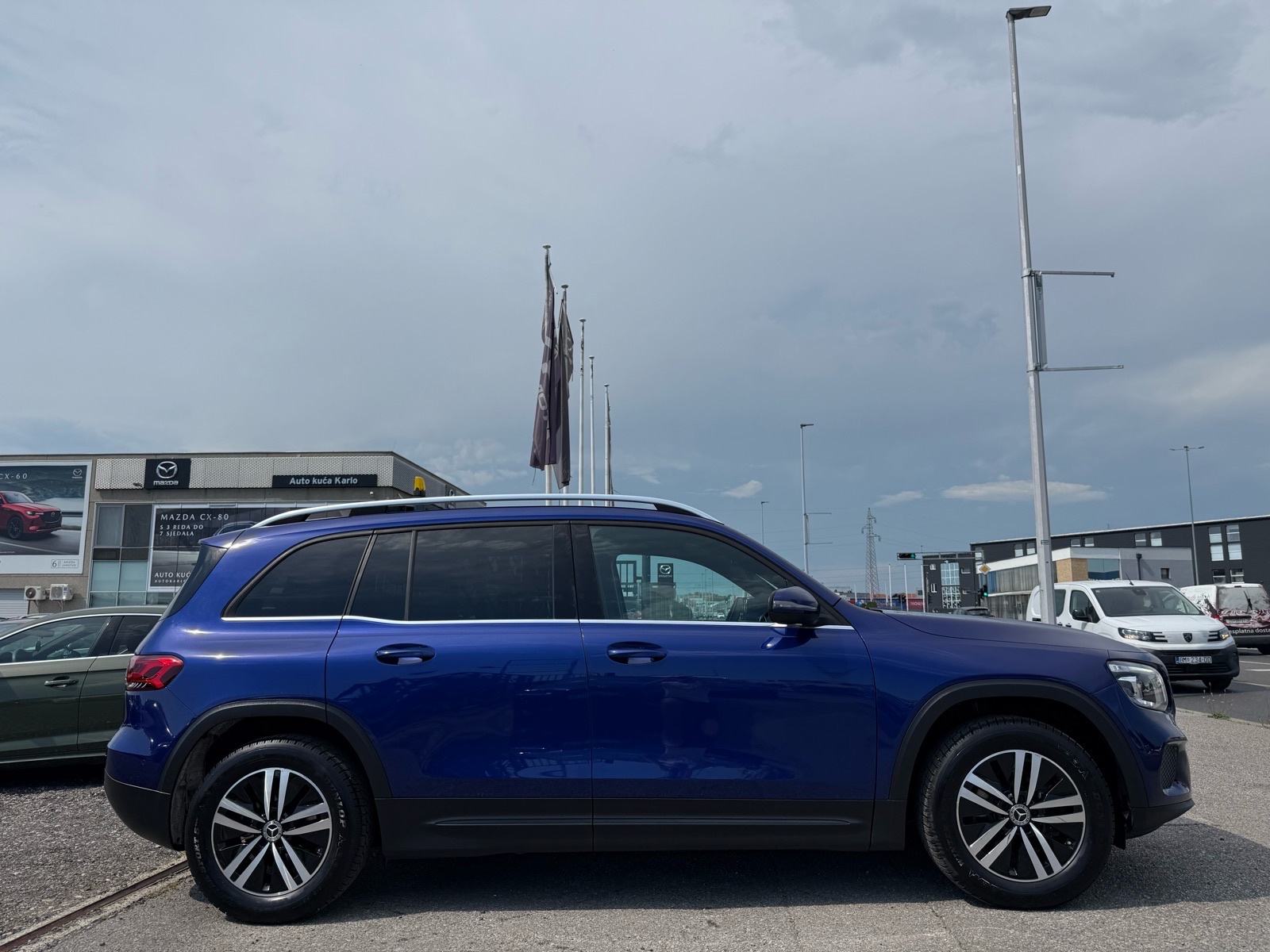 Mercedes GLB 200 AUTOMATIK °WIDESCREEN°KOŽA°LEASING BEZ UČEŠĆA°, fotografija 5