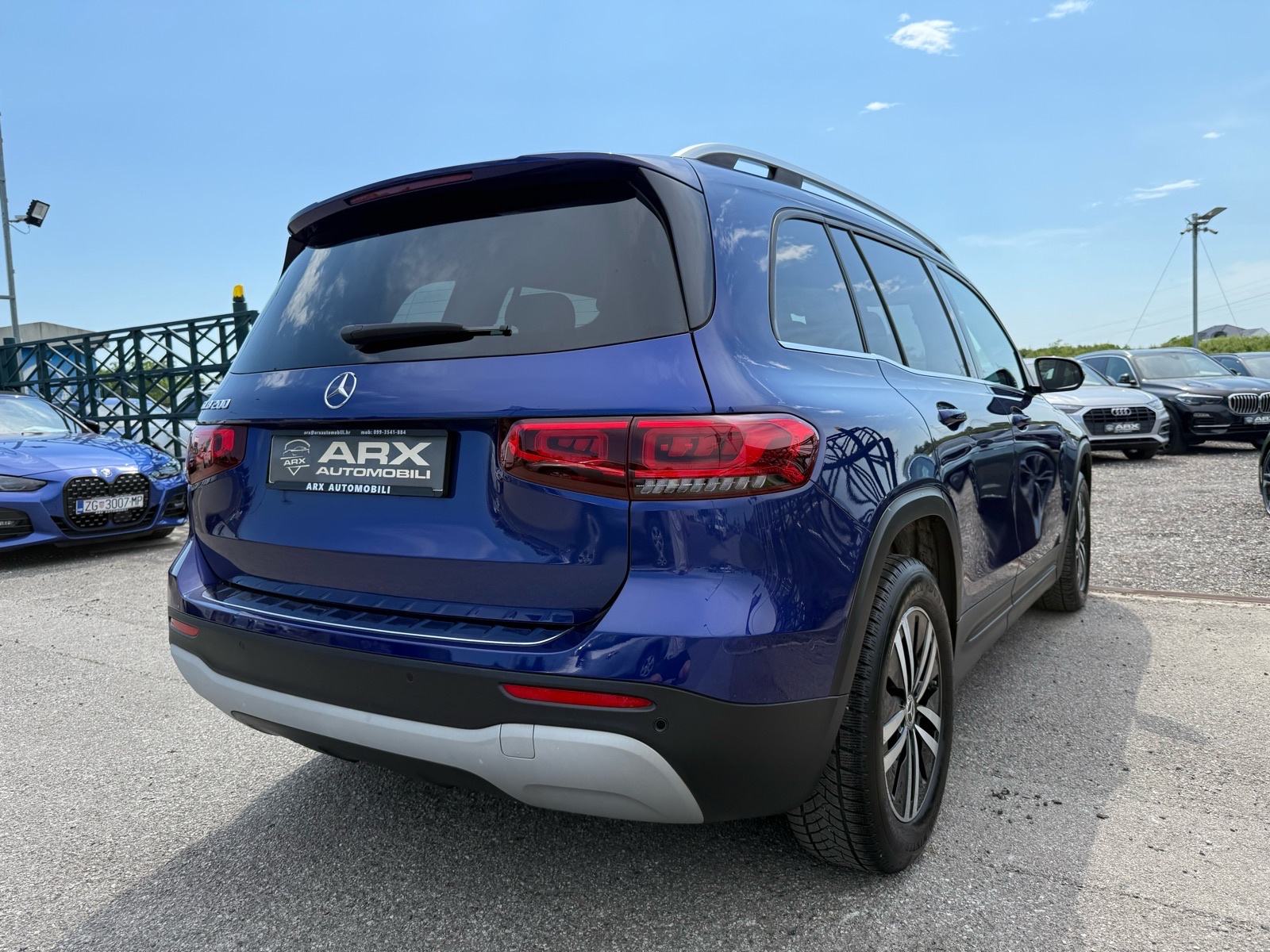 Mercedes GLB 200 AUTOMATIK °WIDESCREEN°KOŽA°LEASING BEZ UČEŠĆA°, fotografija 6