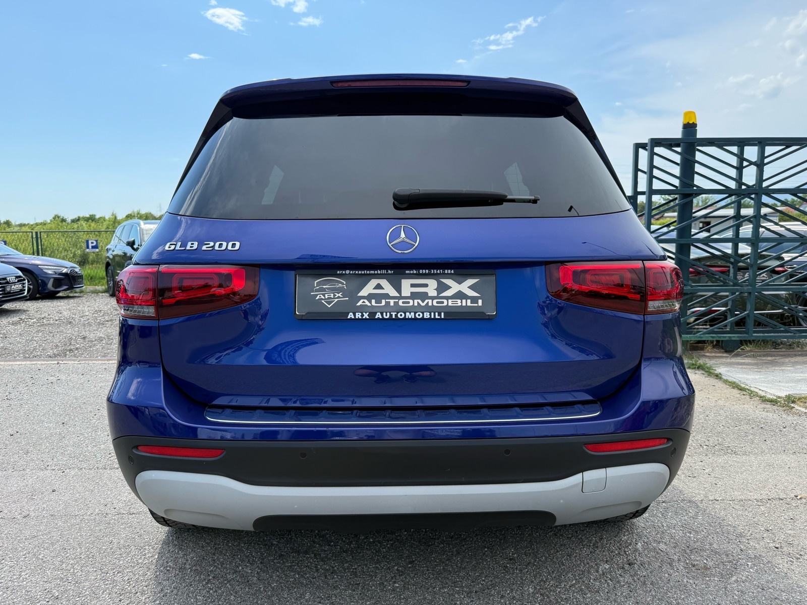 Mercedes GLB 200 AUTOMATIK °WIDESCREEN°KOŽA°LEASING BEZ UČEŠĆA°, fotografija 7