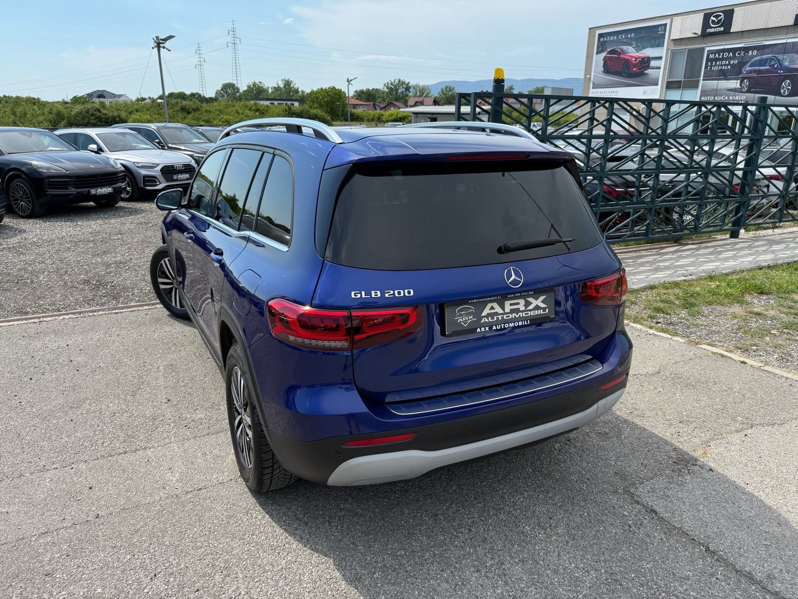 Mercedes GLB 200 AUTOMATIK °WIDESCREEN°KOŽA°LEASING BEZ UČEŠĆA°, fotografija 10