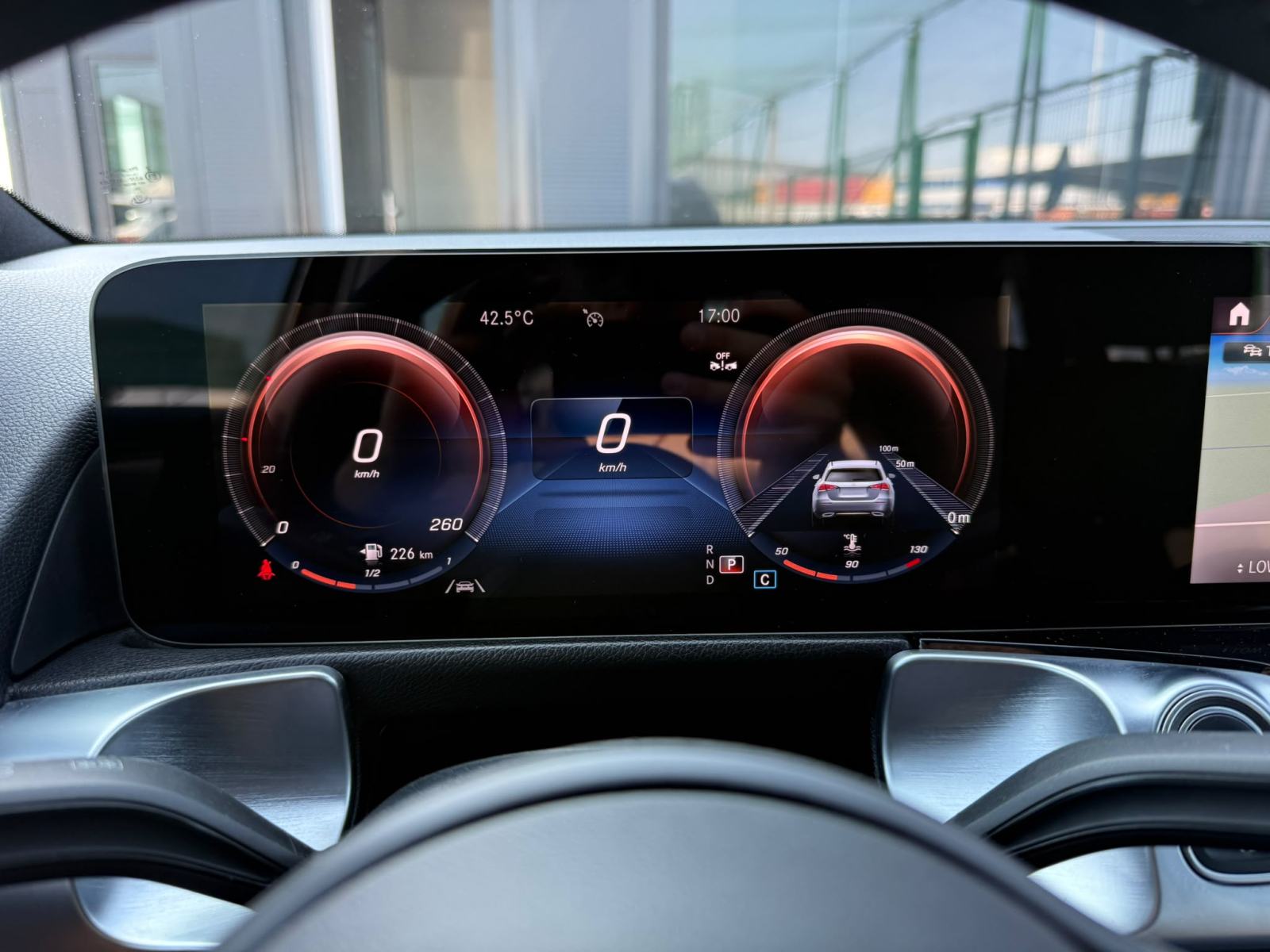 Mercedes GLB 200D AUTOMATIK 7-SJEDALA °WIDESCREEN°LEASIGN BEZ UČEŠĆA°, fotografija 19