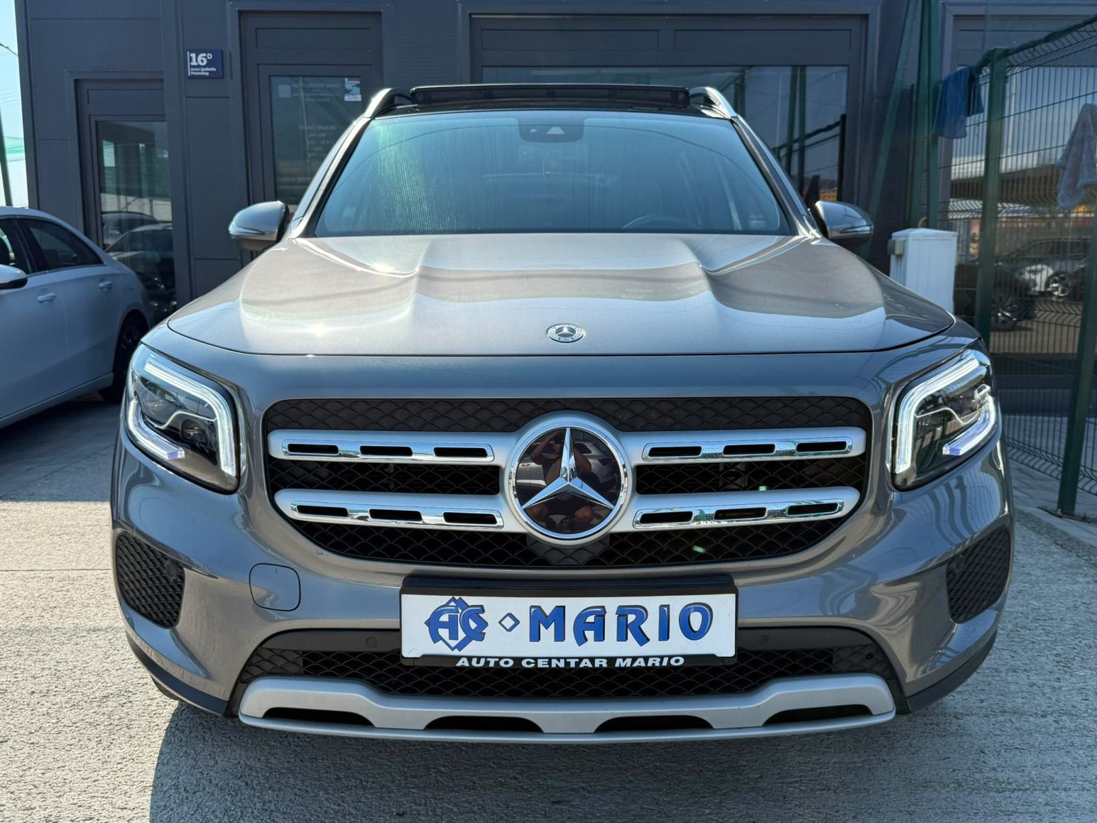 Mercedes GLB 200D AUTOMATIK 7-SJEDALA °WIDESCREEN°LEASIGN BEZ UČEŠĆA°, fotografija 3