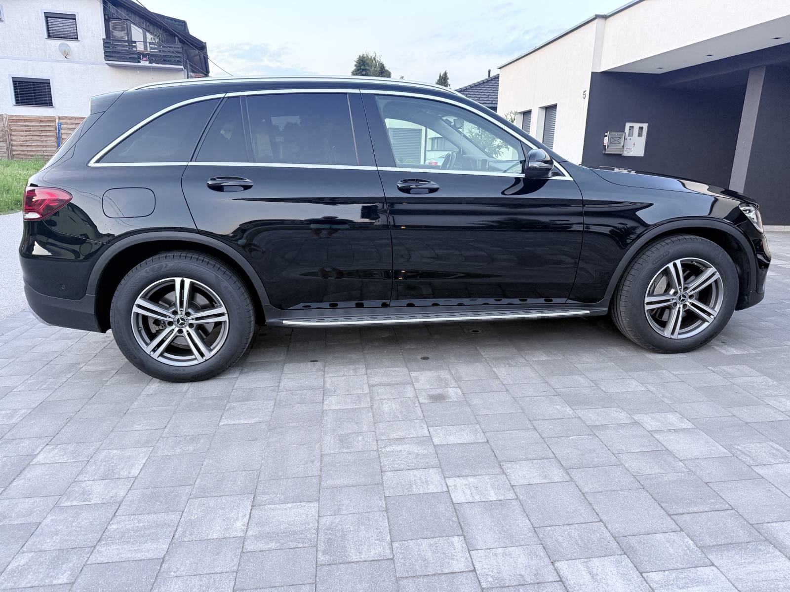 MercedesGLC 200 4MATIC, REG DO 2/27, 153tkm SERVISNA, U SUSTAVU PDV-a,, fotografija 6