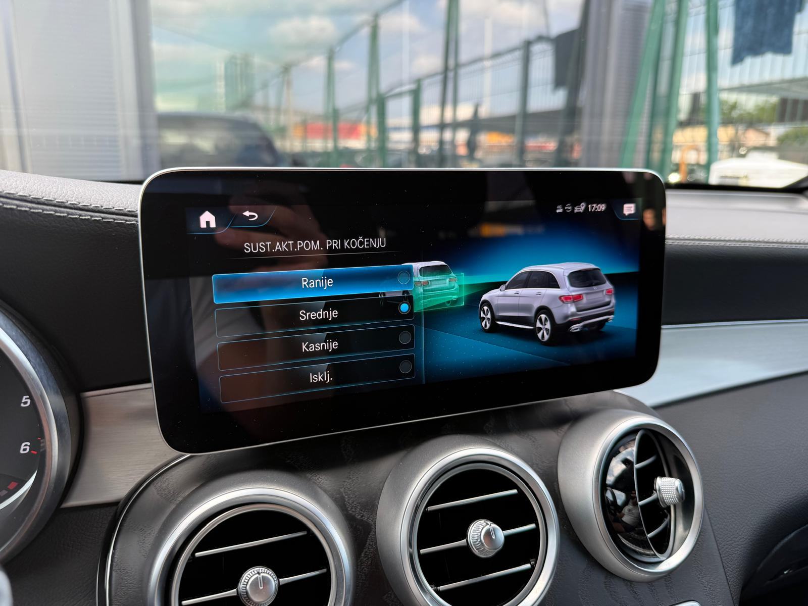 Mercedes GLC 200D AUTOMATIK AMG °NAVIGACIJA°KAMERA°LEASING BEZ UČEŠĆA, fotografija 17