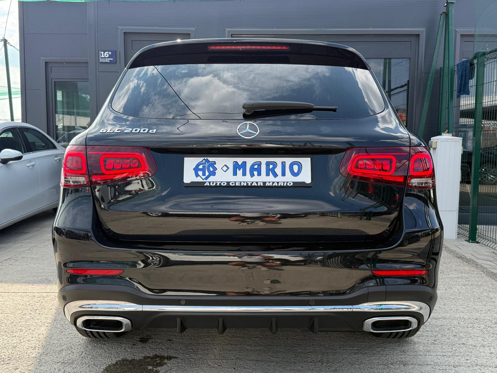 Mercedes GLC 200D AUTOMATIK AMG °NAVIGACIJA°KAMERA°LEASING BEZ UČEŠĆA, fotografija 6