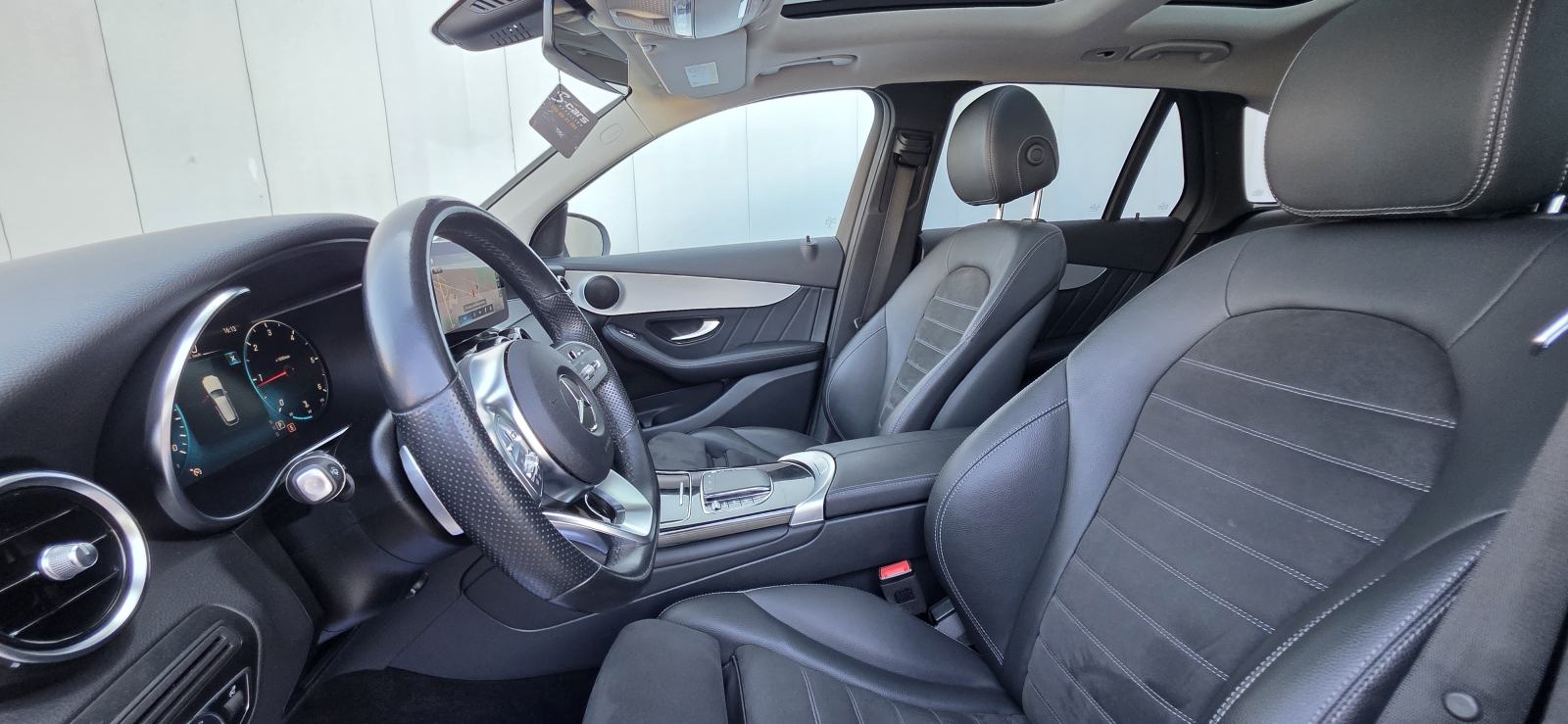 Mercedes GLC220d 4MATIC, AMG LINE, EL. PANO, FULL LED, VIRTUAL,U PDV-u, fotografija 13