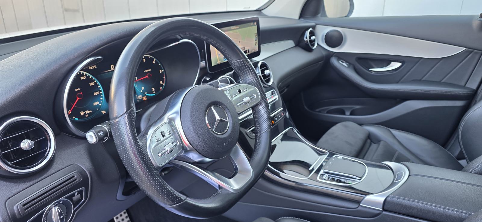 Mercedes GLC220d 4MATIC, AMG LINE, EL. PANO, FULL LED, VIRTUAL,U PDV-u, fotografija 12