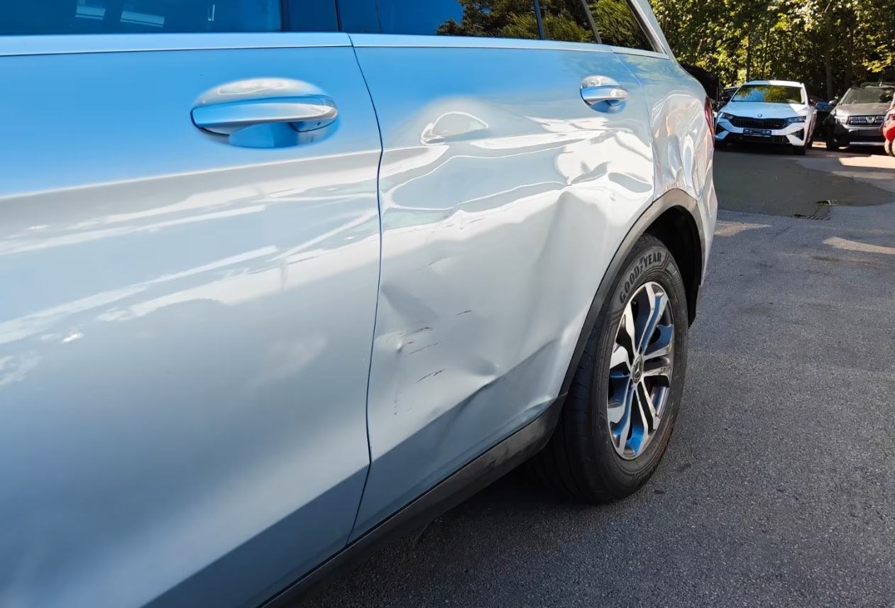 MERCEDES GLC 220D 4MATIC 2020 GOD, fotografija 4