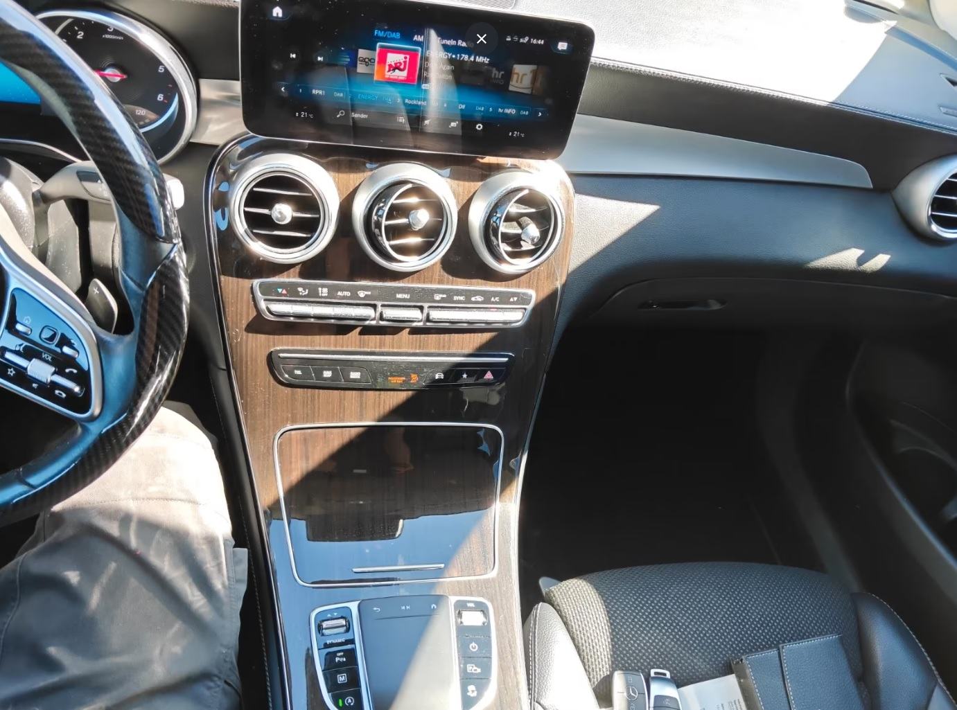 MERCEDES GLC 220D 4MATIC 2020 GOD, fotografija 7