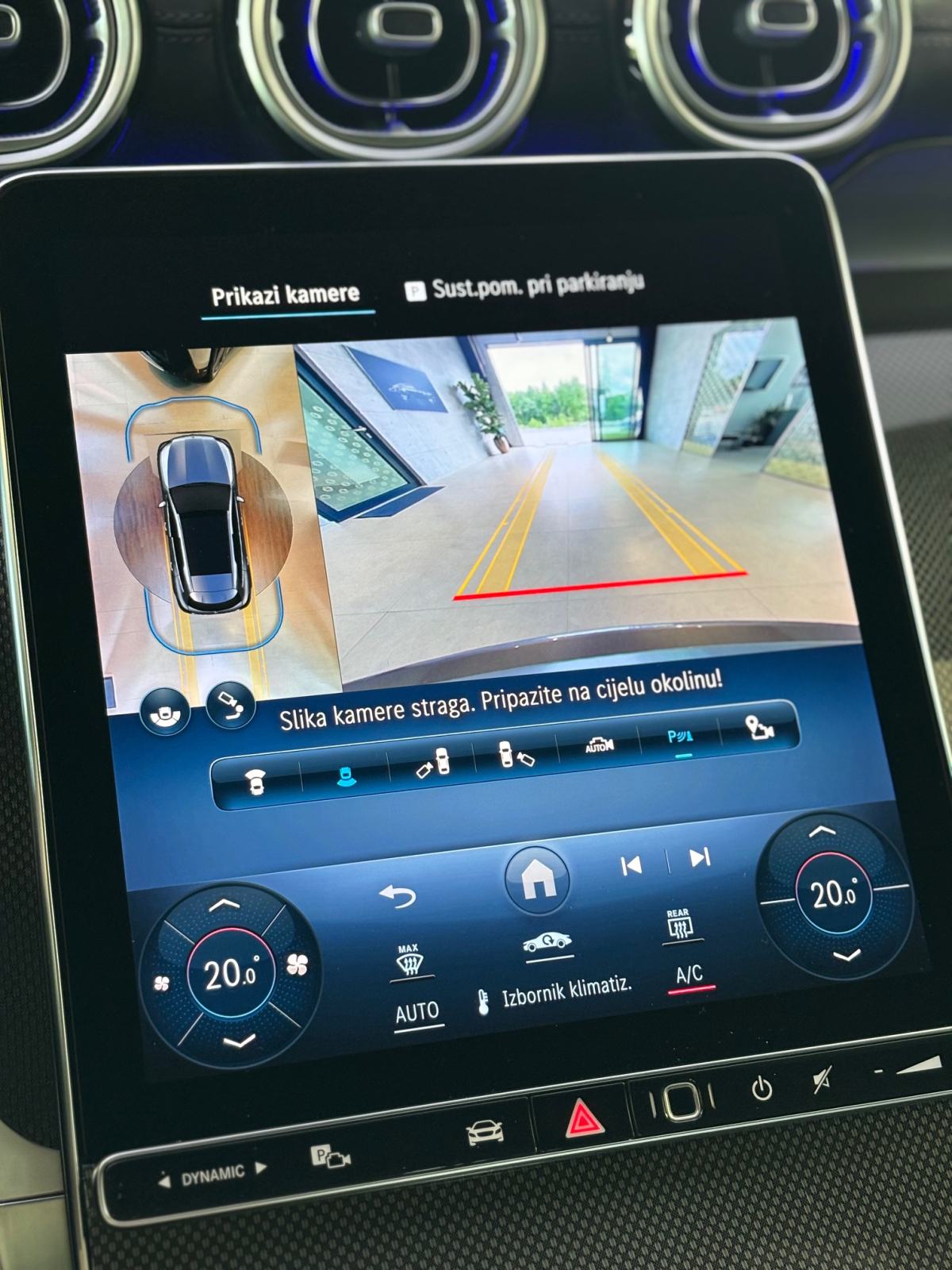 Mercedes GLC 220d 4Matic AMG - Digital Light, kamera 360°, alu 20", fotografija 13