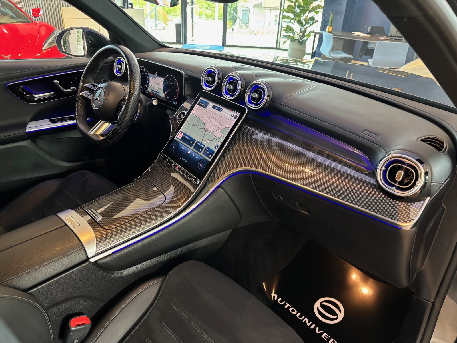 Mercedes GLC 220d 4Matic AMG - Digital Light, kamera 360°, alu 20", fotografija 9