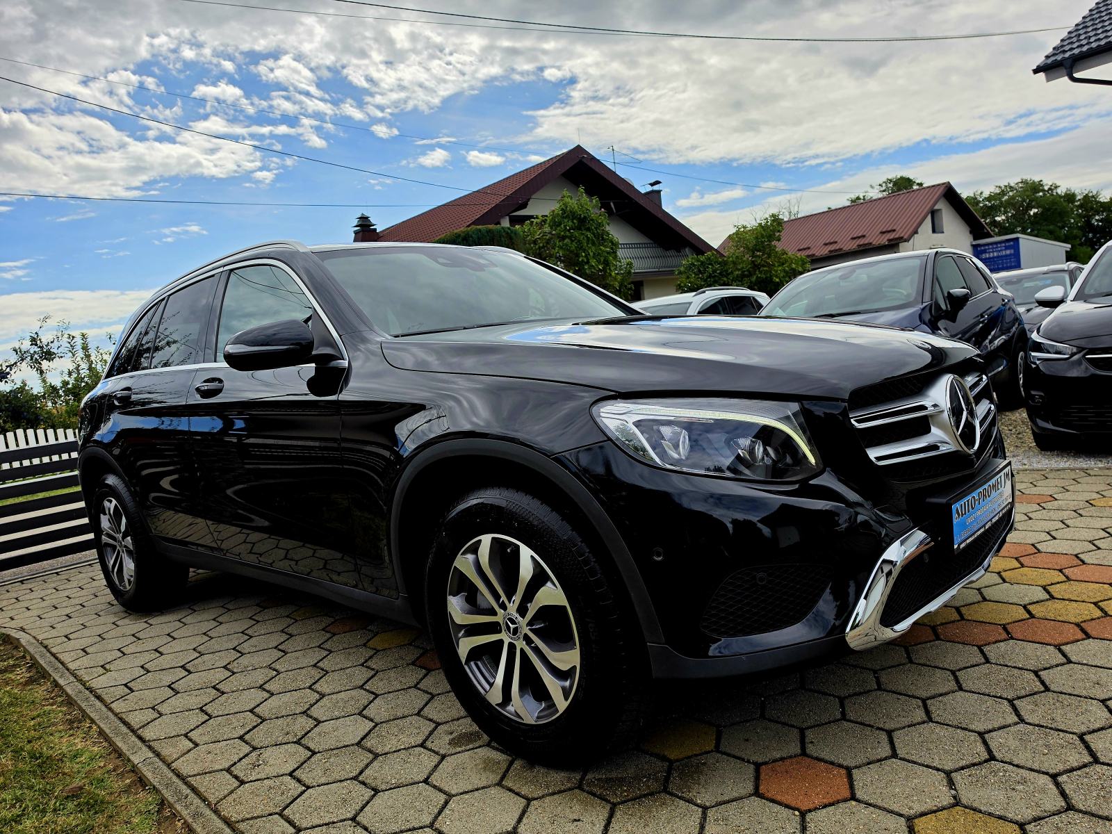 Mercedes-GLC 250 d,,4 MATIC,,SERVISNA,,168113KM, fotografija 4