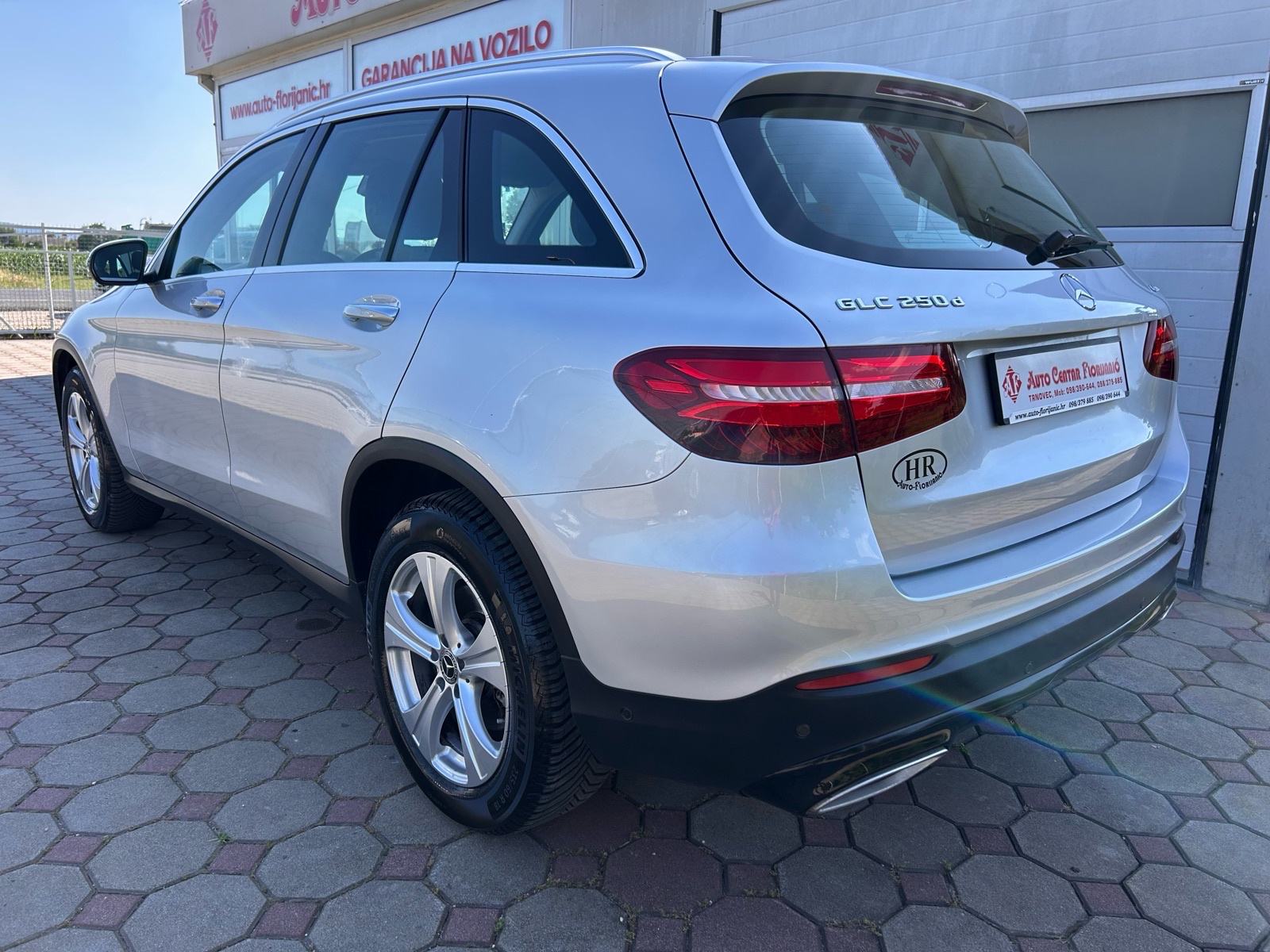 Mercedes GLC 250 d 4MATIC 2018.,KAMERA, NAVI, LED, PARK SENZ, ALU18, fotografija 5