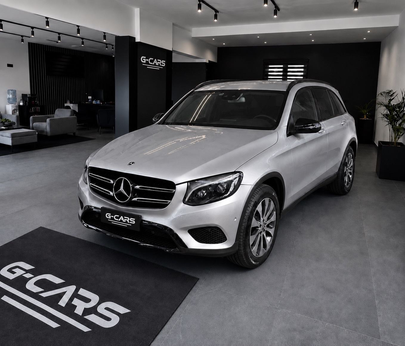 Mercedes GLC 250d 4Matic 9G-AUTOMATIK—Mod 2018—EXCLUSIVE NIGHT—LED ILS, fotografija 2