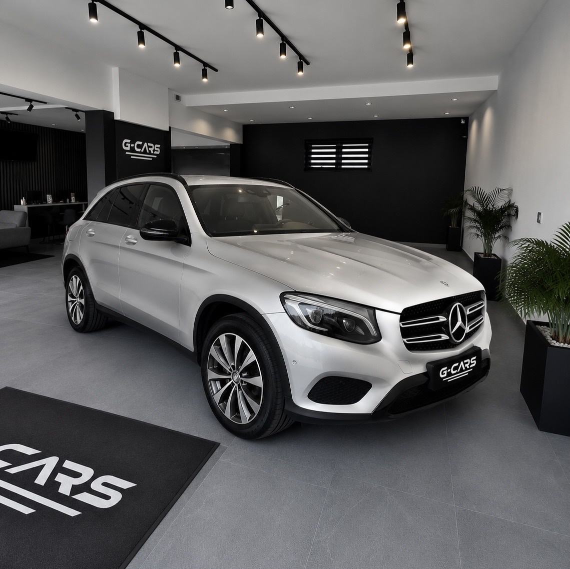Mercedes GLC 250d 4Matic 9G-AUTOMATIK—Mod 2018—EXCLUSIVE NIGHT—LED ILS, fotografija 6