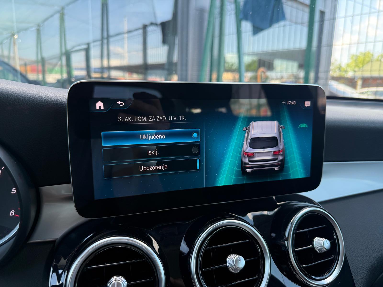 Mercedes GLC 300de 4MATIC °VELIKI NAVIGACIJA°KAMERA°LEASING BEZ UČEŠĆA, fotografija 18