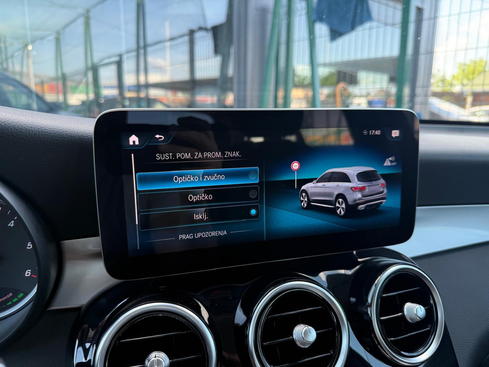 Mercedes GLC 300de 4MATIC °VELIKI NAVIGACIJA°KAMERA°LEASING BEZ UČEŠĆA, fotografija 16