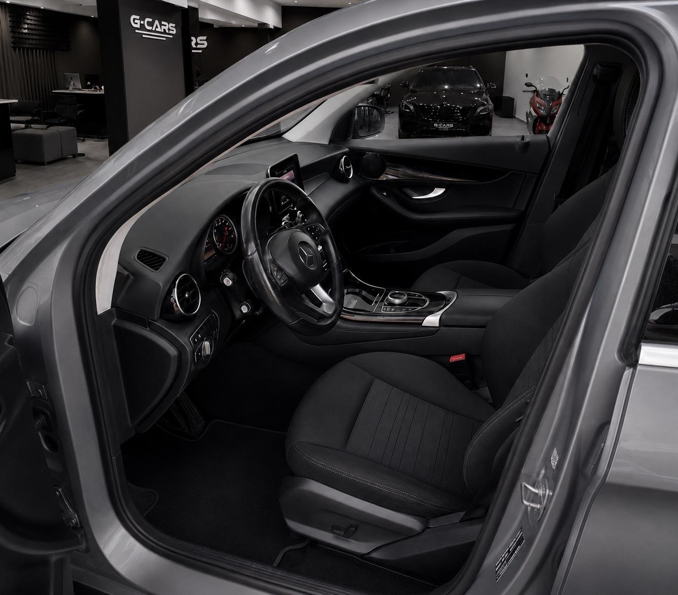 Mercedes GLC 350e Hybrid/Benzin~320KS 4Matic—Mod 2018—360°KAM—JAMSTVO!, fotografija 13